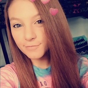 Meet your Posher, Kaitlin